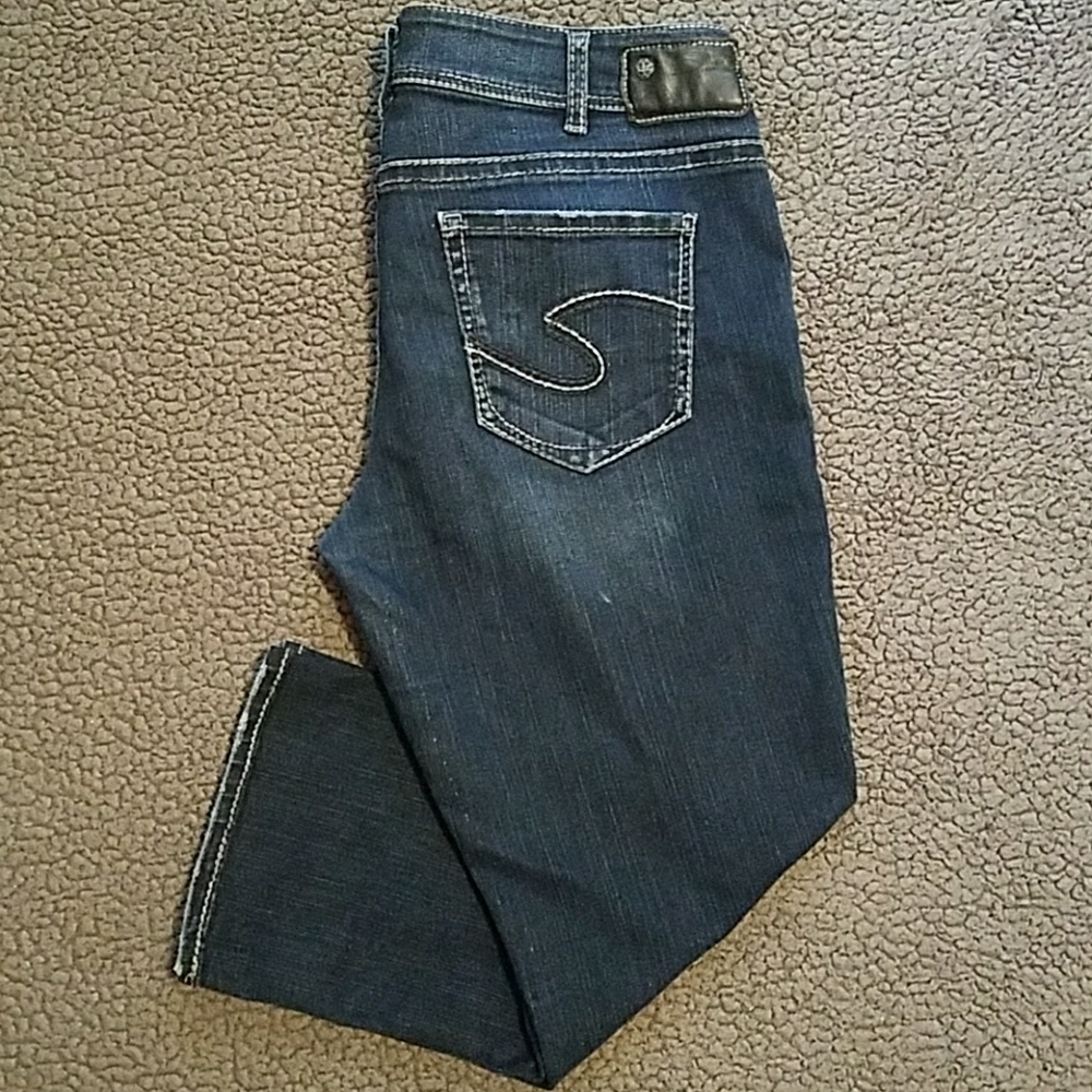 Silver Jeans Aiko Kick Flare